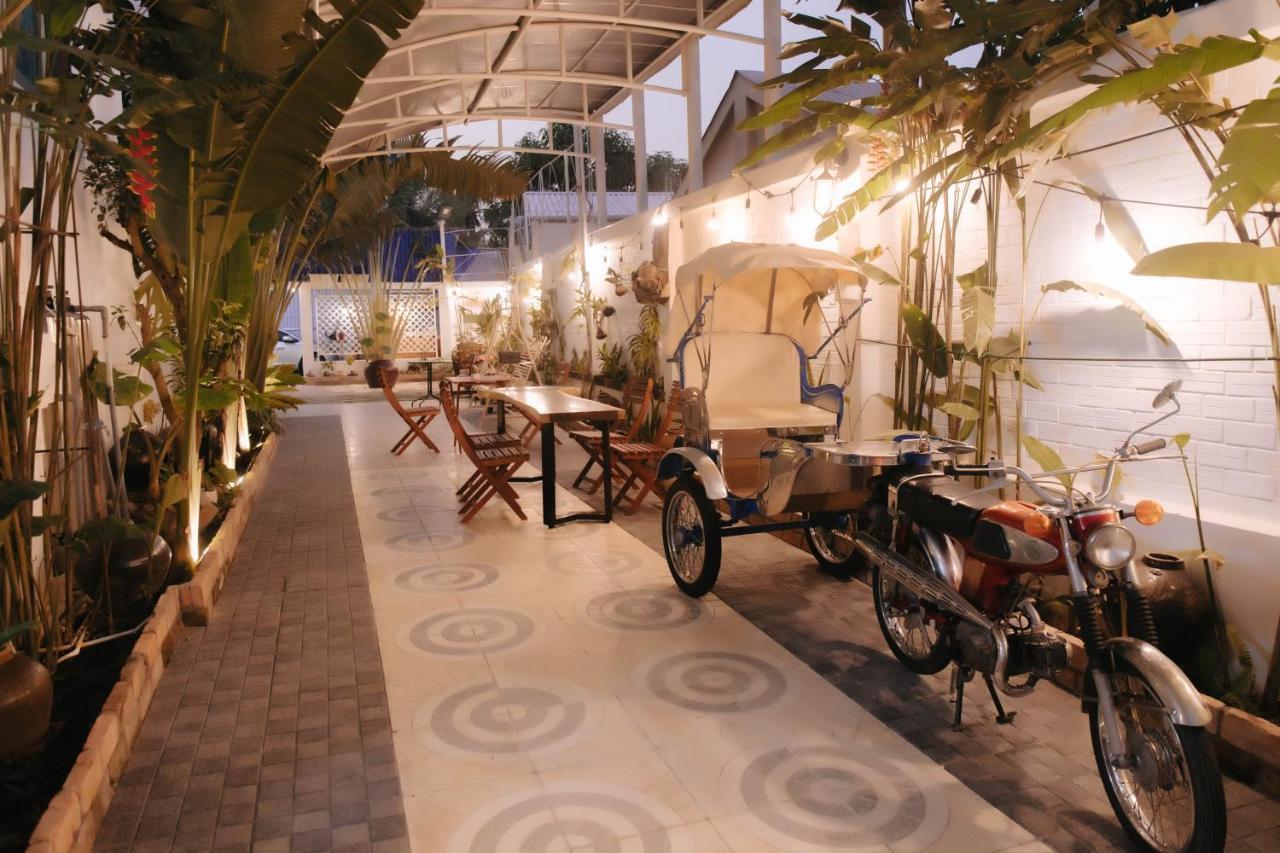 Bich Ngoan Hotel Trà Vinh Exterior foto